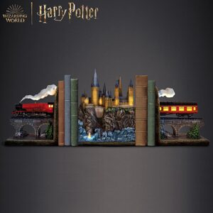 Harry Potter Hogwarts Express and Castle Bookends from Bradford Exchange